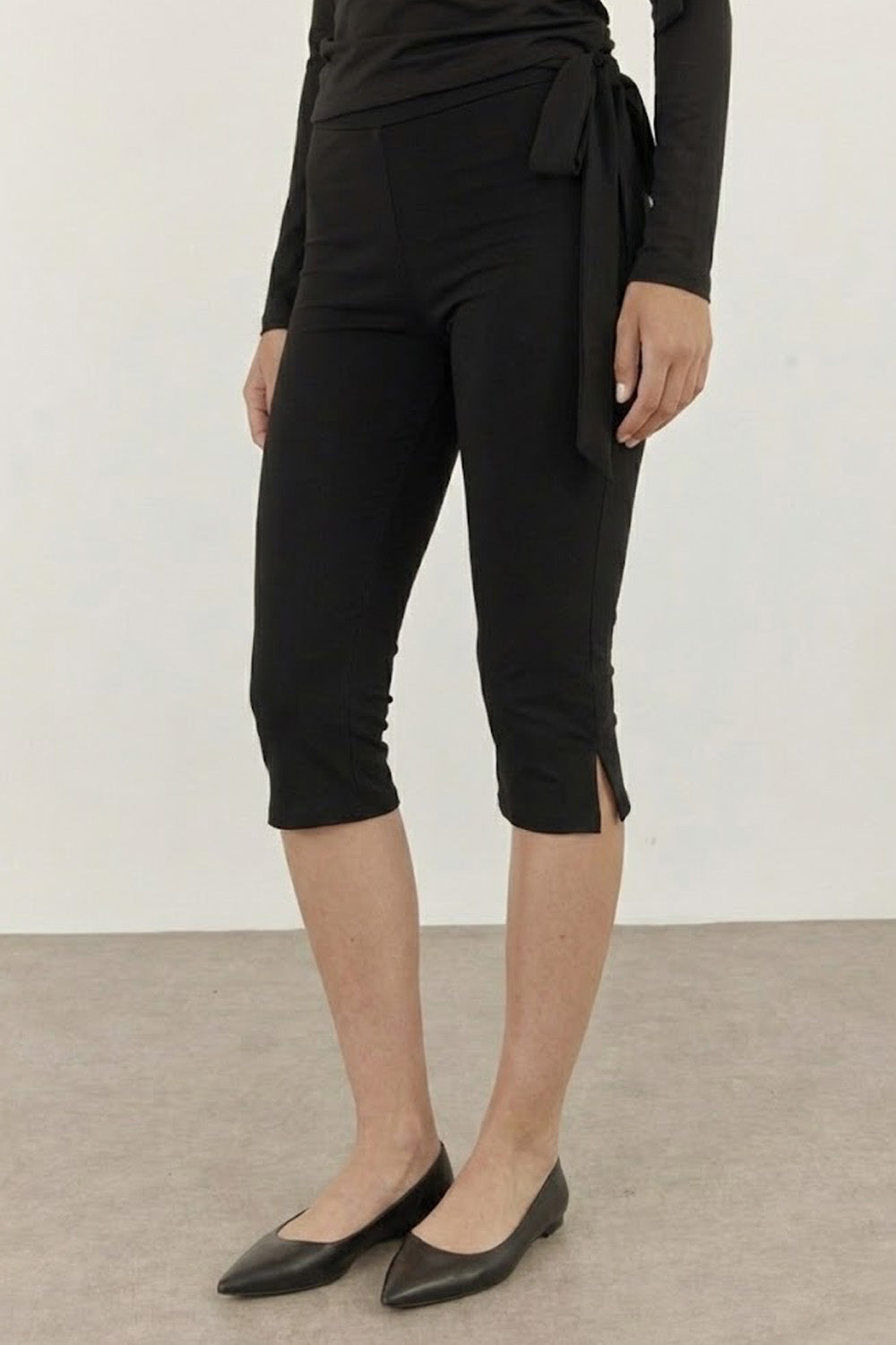 CAPRI PANTS- BLACK