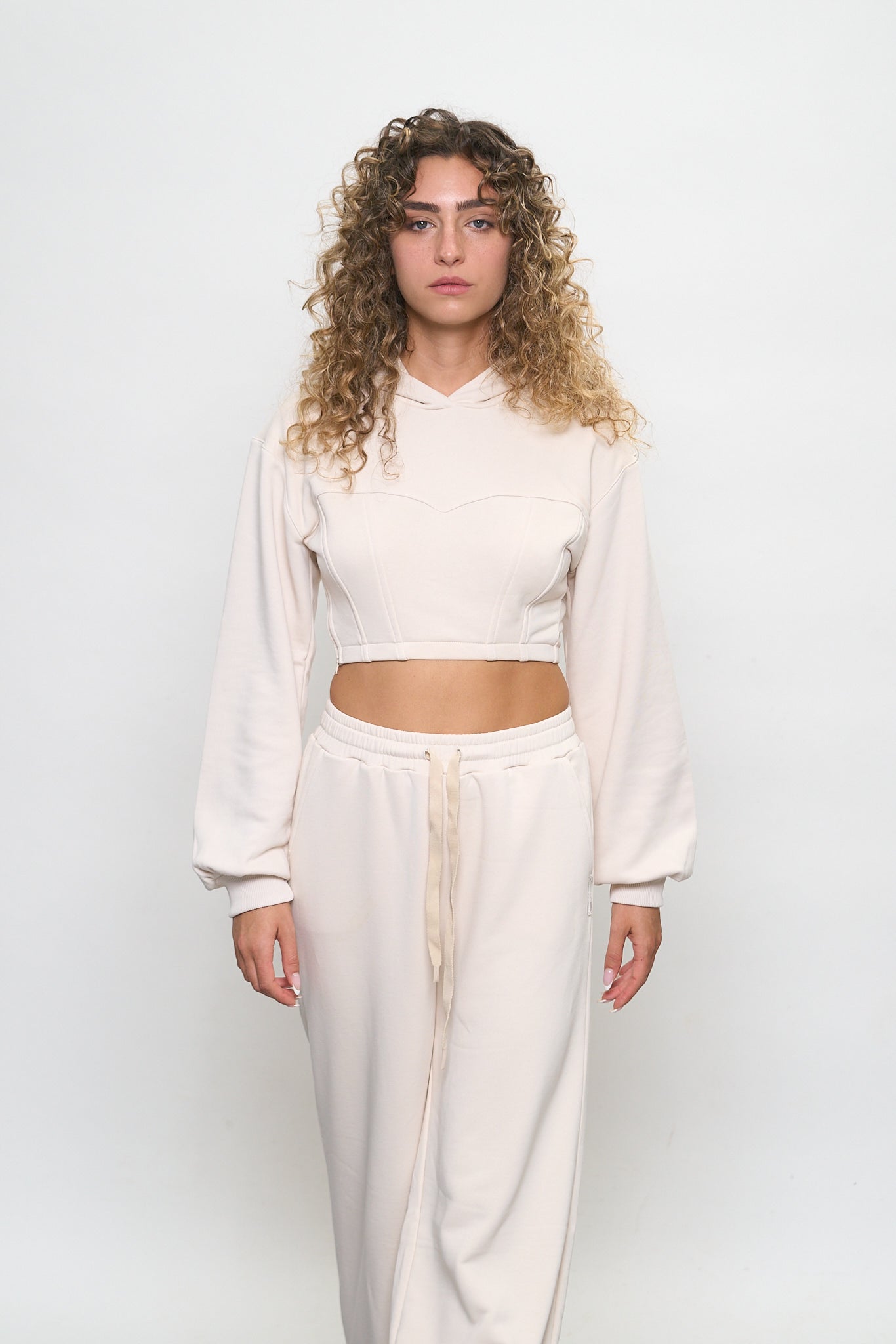 BUTTER SWEATSHIRT