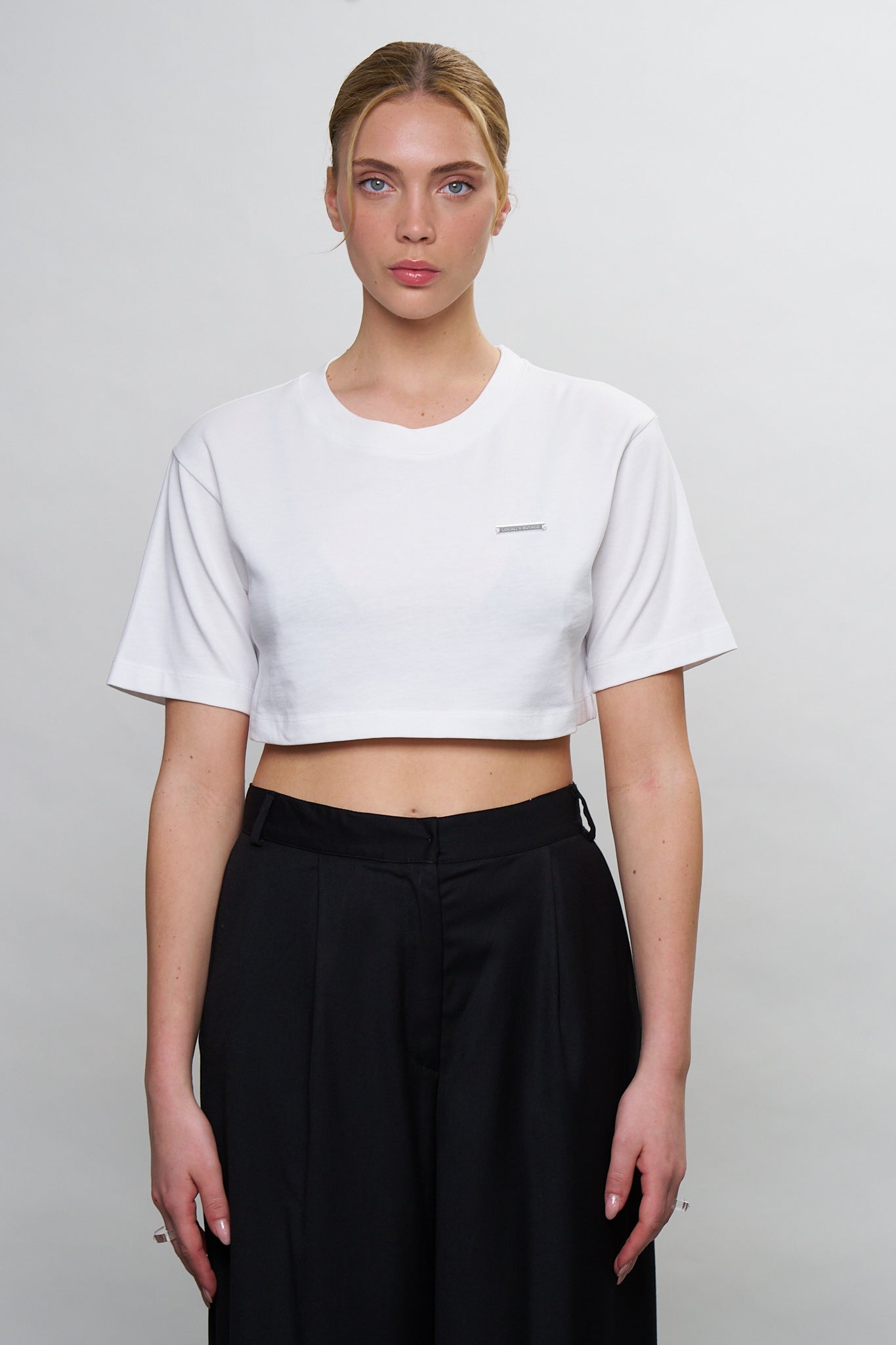 ICONIC LOGO T SHIRT -WHITE